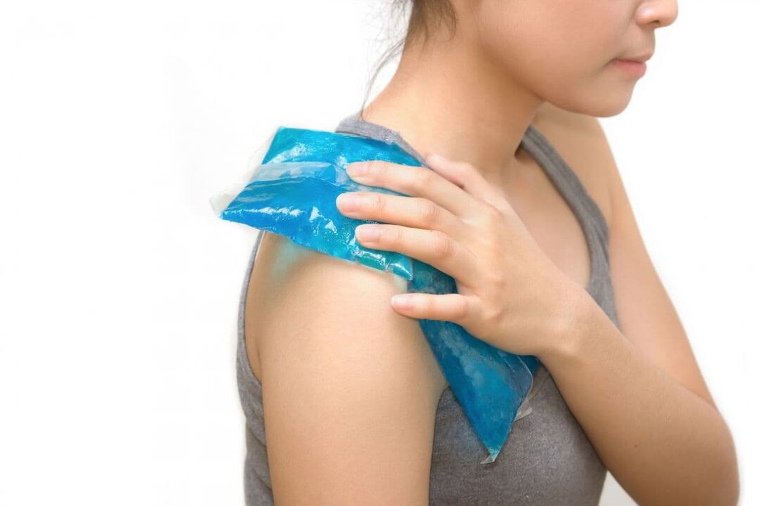 Compression for arthritis shoulder to relieve pain