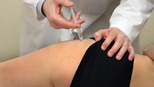 injection into the hip joint to treat arthritis