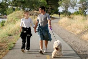 Walking outdoors often has low back pain